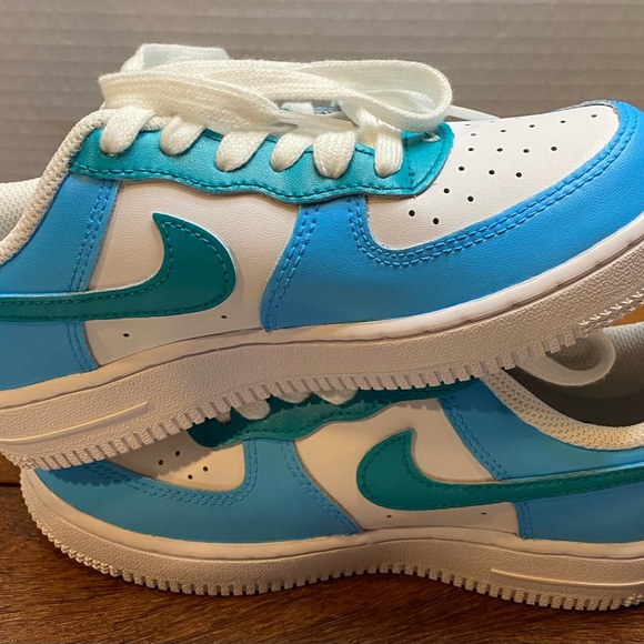 NIKE AIR FORCE 1 LOW TOP - NEW Custom Painted ~Size 1.5Y - Picture 10 of 11